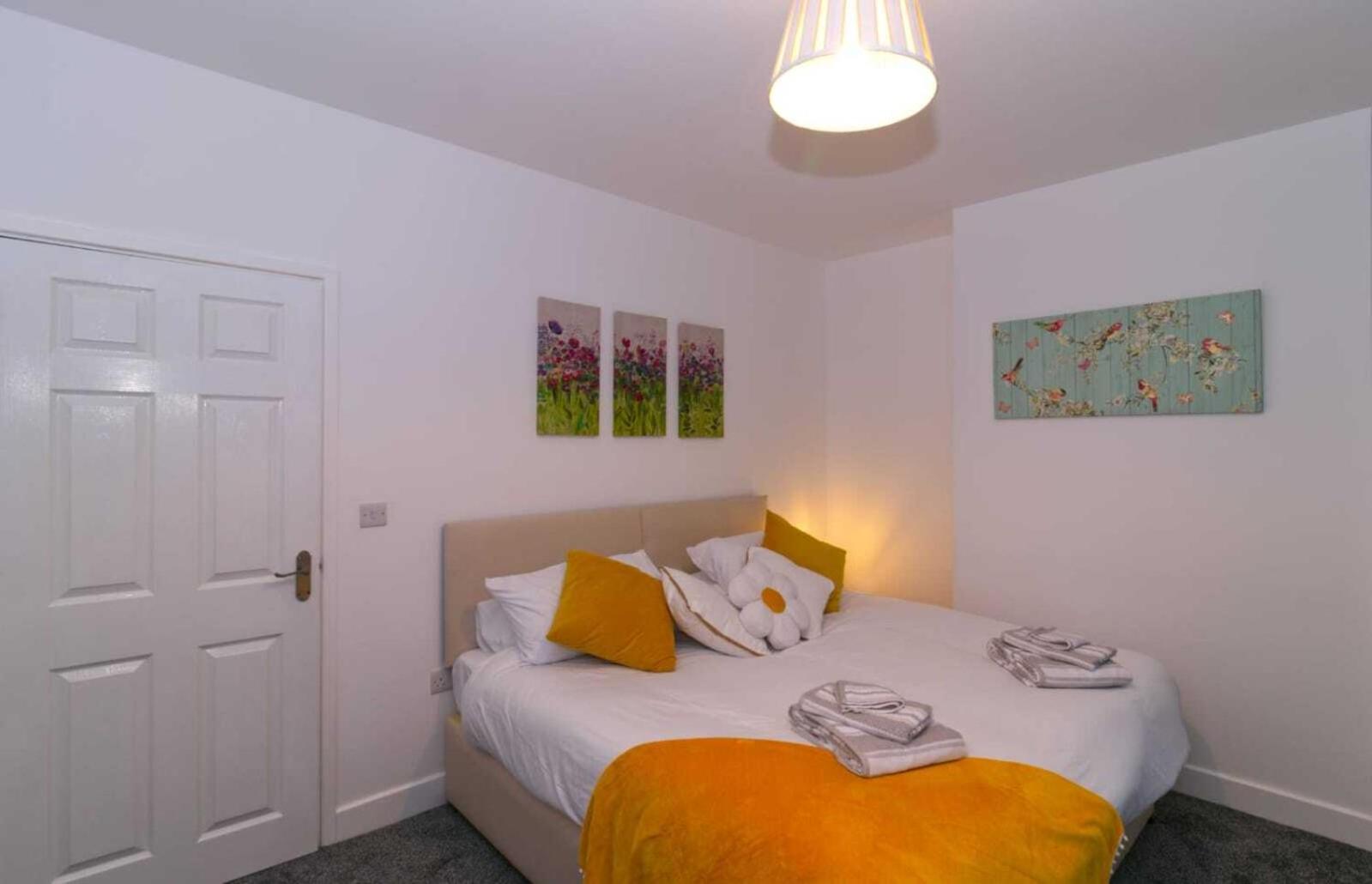 Rydal House 2 Bedroom House With Upstairs Bathroom Ньютон-ле-Уиллоус Номер фото