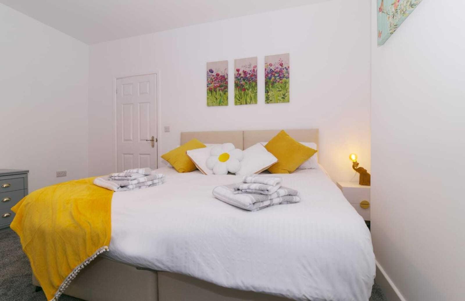 Rydal House 2 Bedroom House With Upstairs Bathroom Ньютон-ле-Уиллоус Номер фото